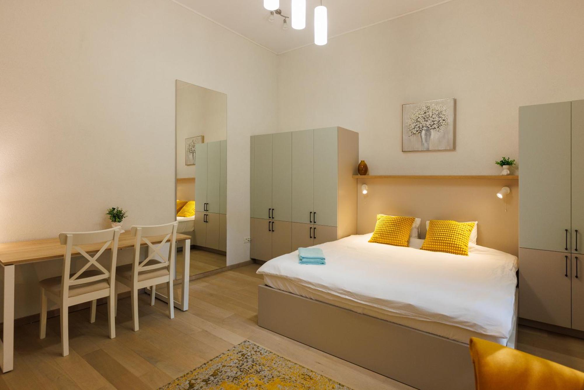 Victoriei Square Apartment Temesvár Kültér fotó